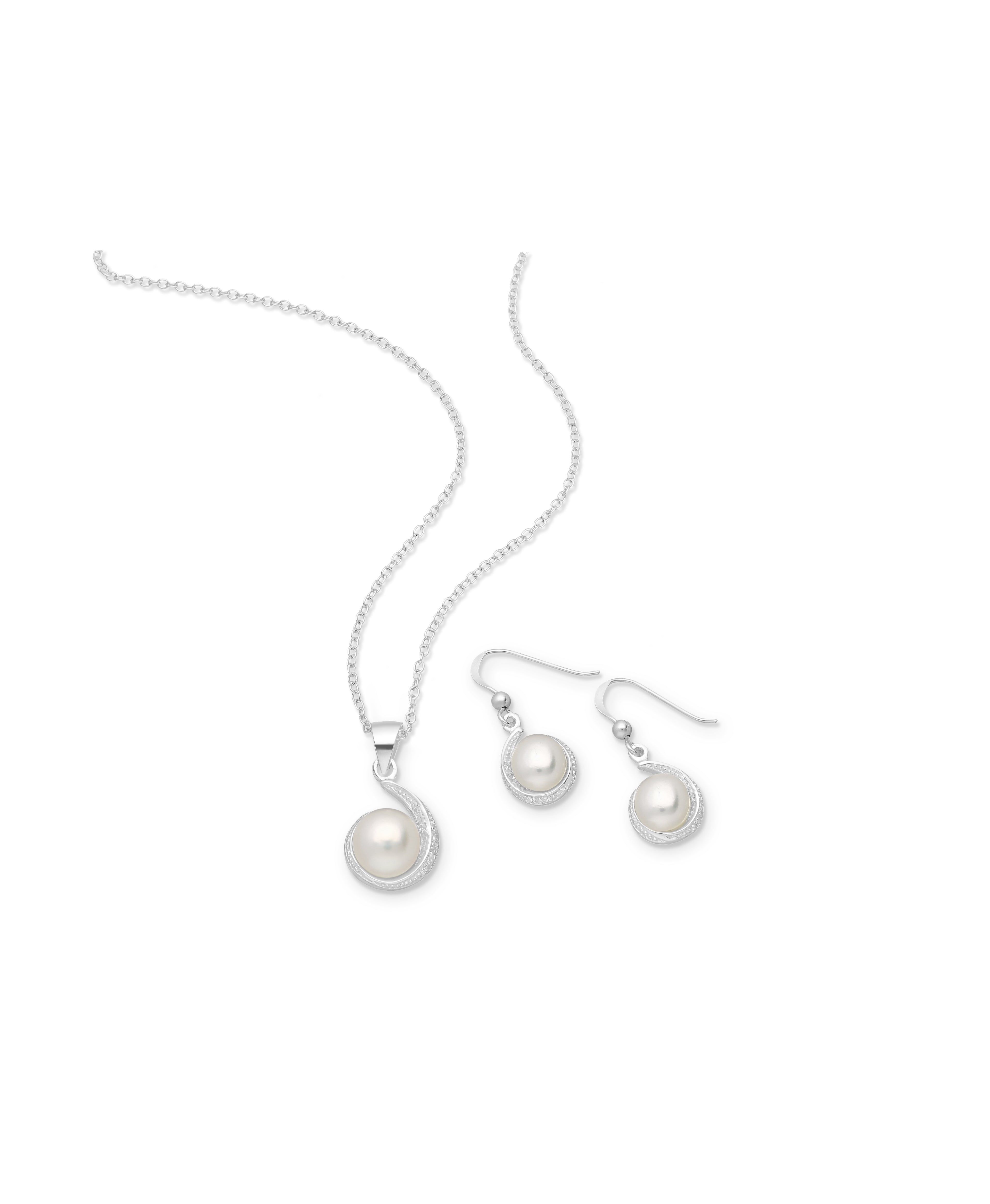 925 Sterling Silver Hook Earrings and Pendant Set